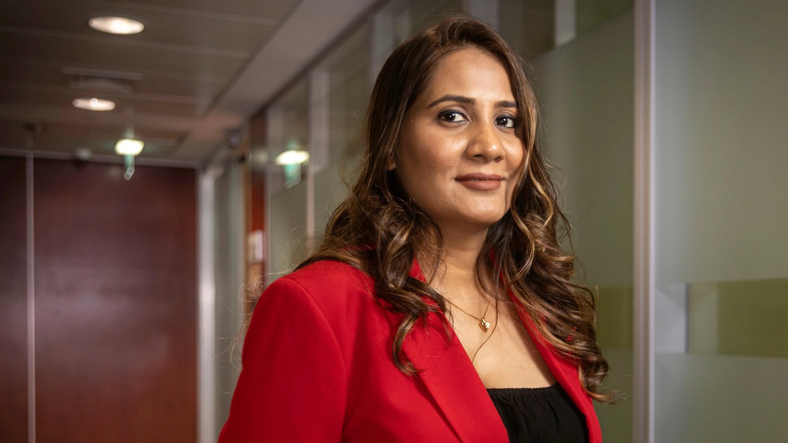 Meenakshi tejwani dubai entrepreneur salary