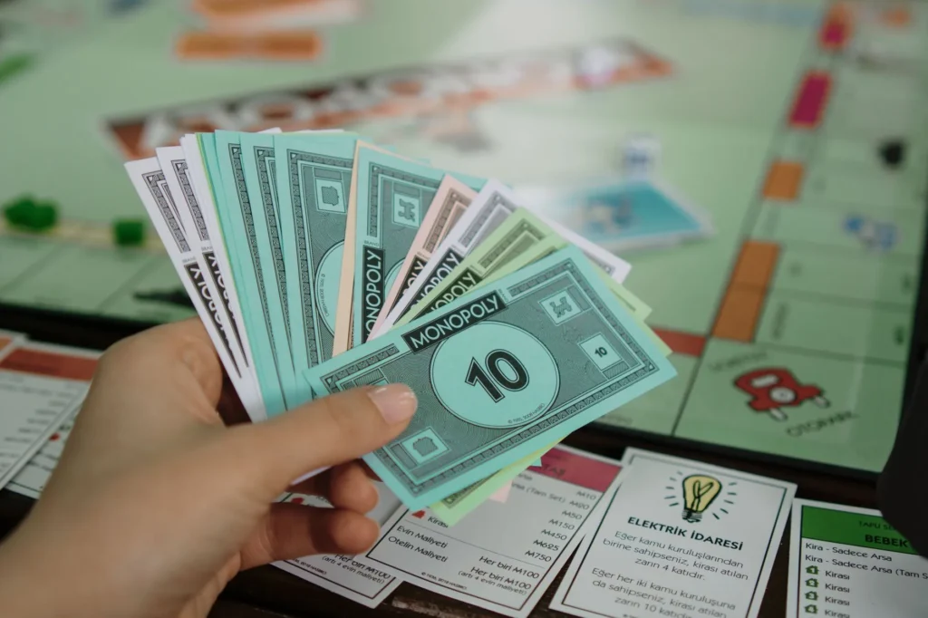 play free online games to earn money download apk