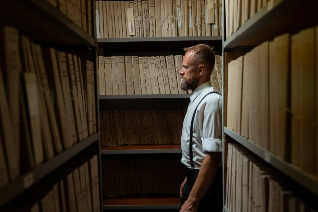 Steps to use Internet Archive Wayback Machine